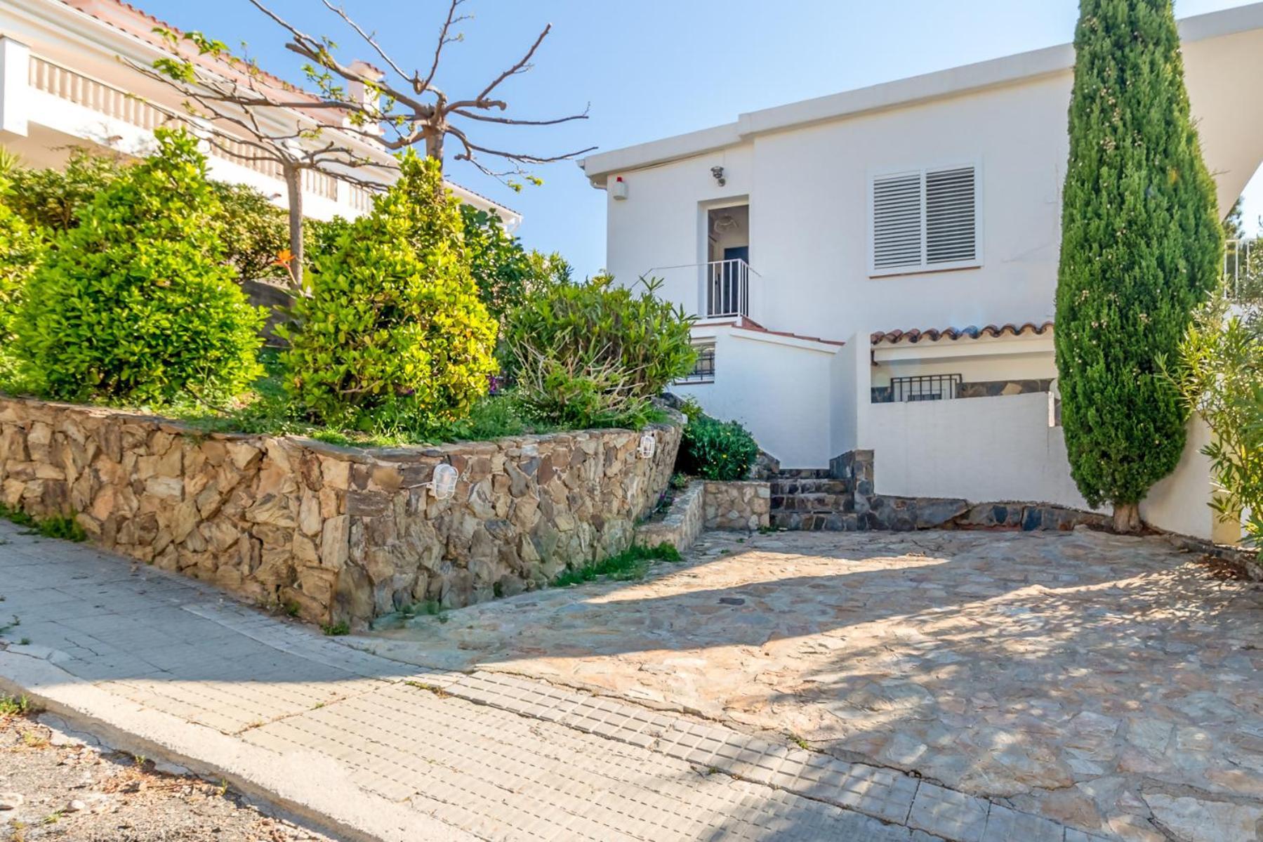Cap Ras 01 Apartamento Con Terraza Y Vistas Жирона Экстерьер фото